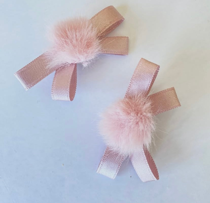 Mini Pompom Hair Clips Pink