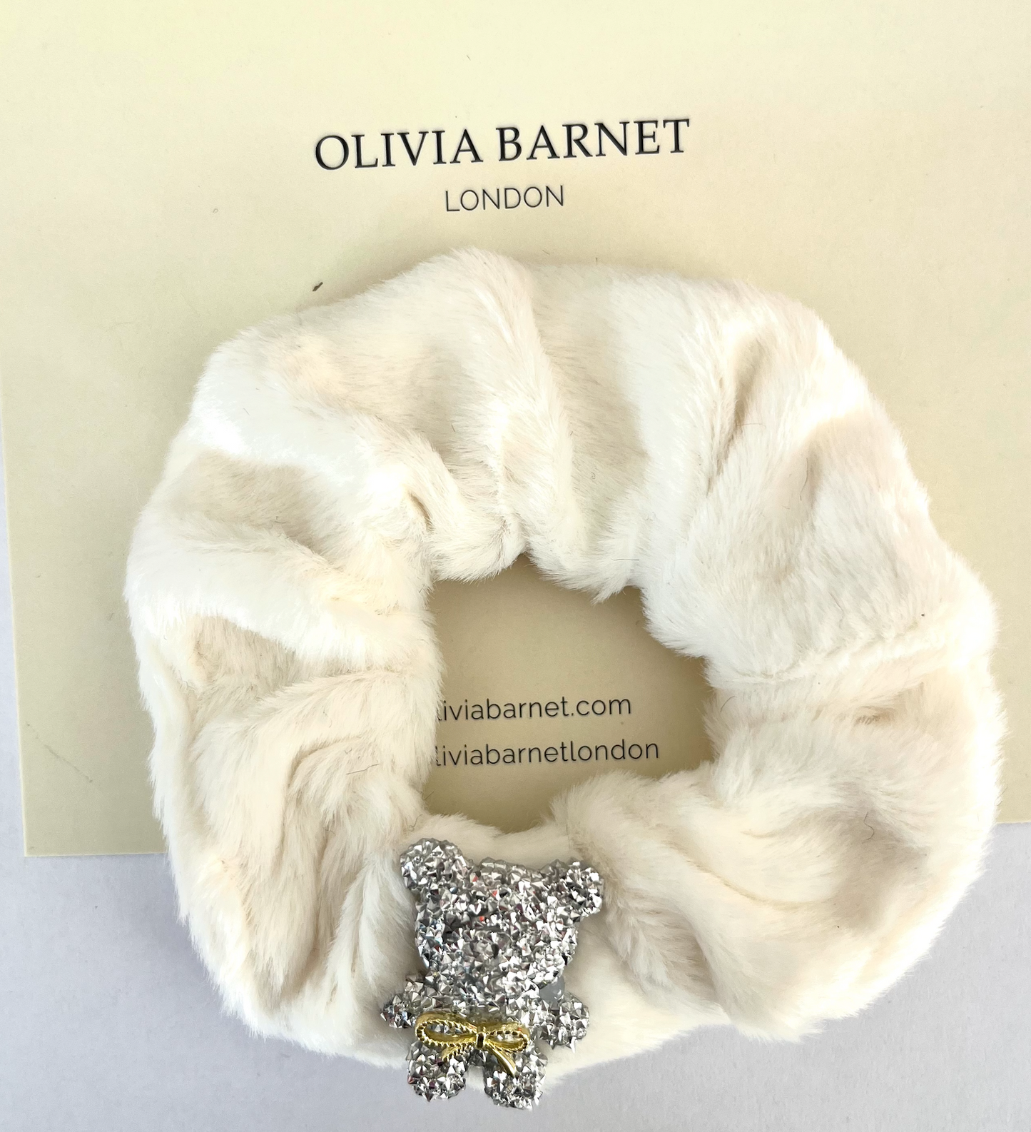 WHITE COSY SCRUNCHIE