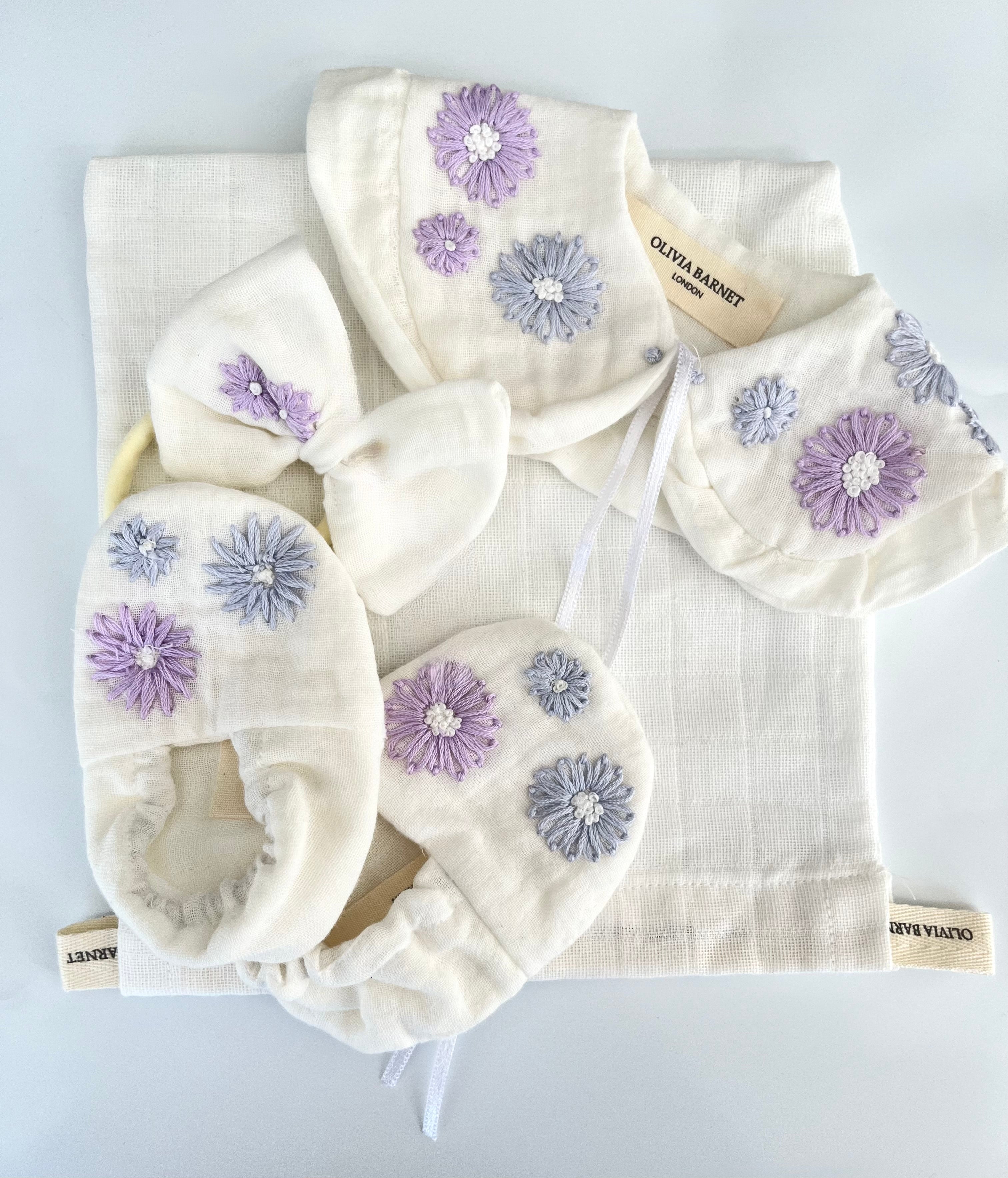 LAVENDER BABY BLOOM YAKA & PATİK SETİ