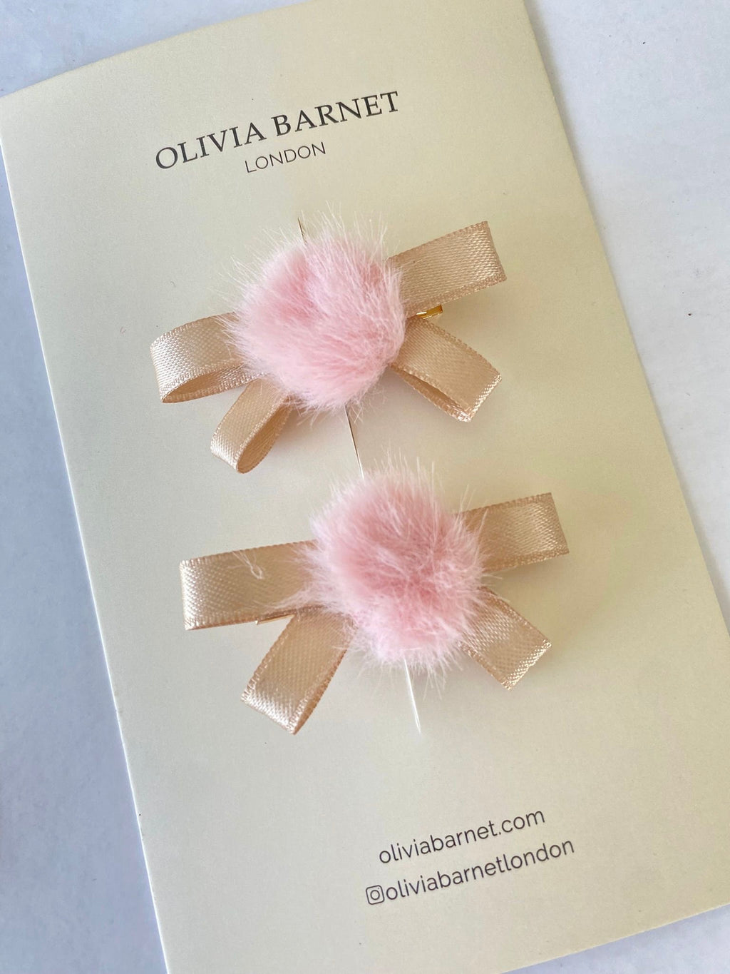 MINI POMPOM SAÇ KLİPSİ (BEJ)