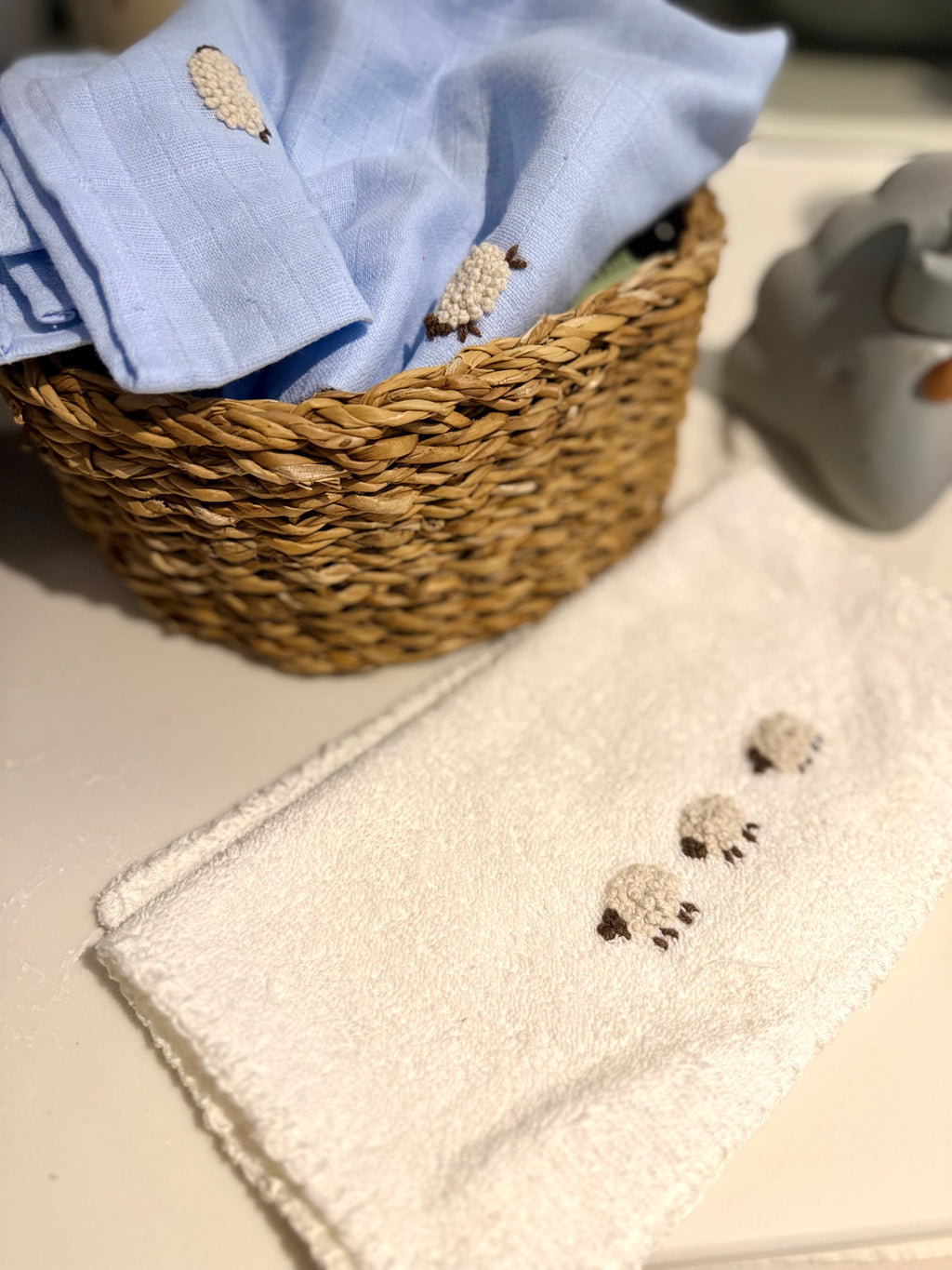 BLUE LAMB BANYO SETİ