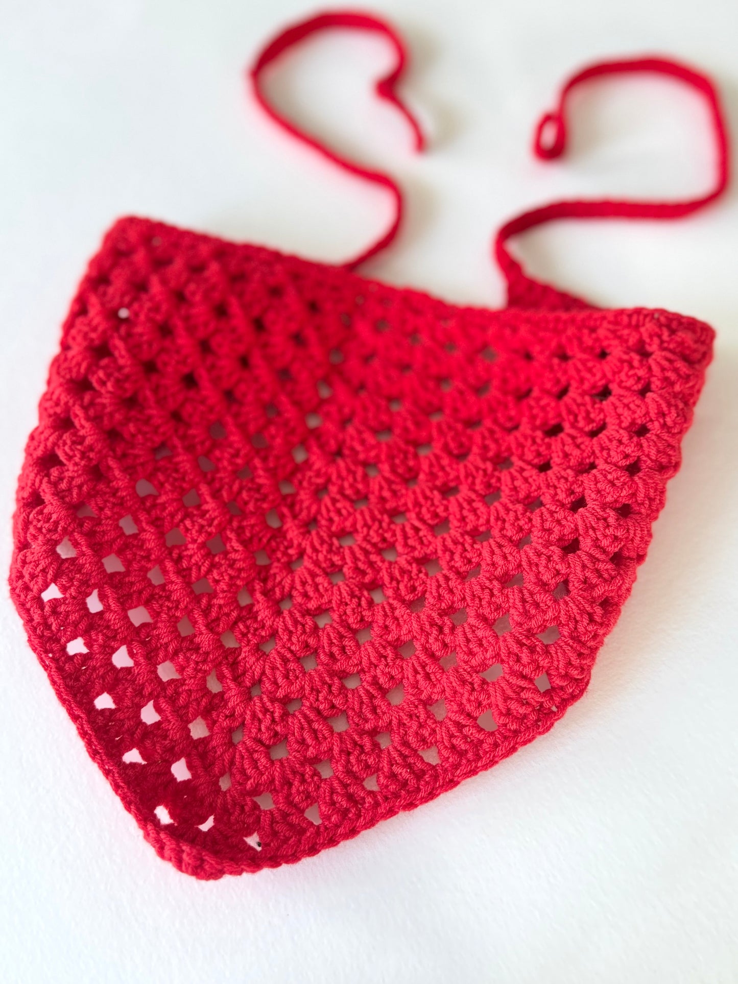 SCARLET CROCHET BANDANA