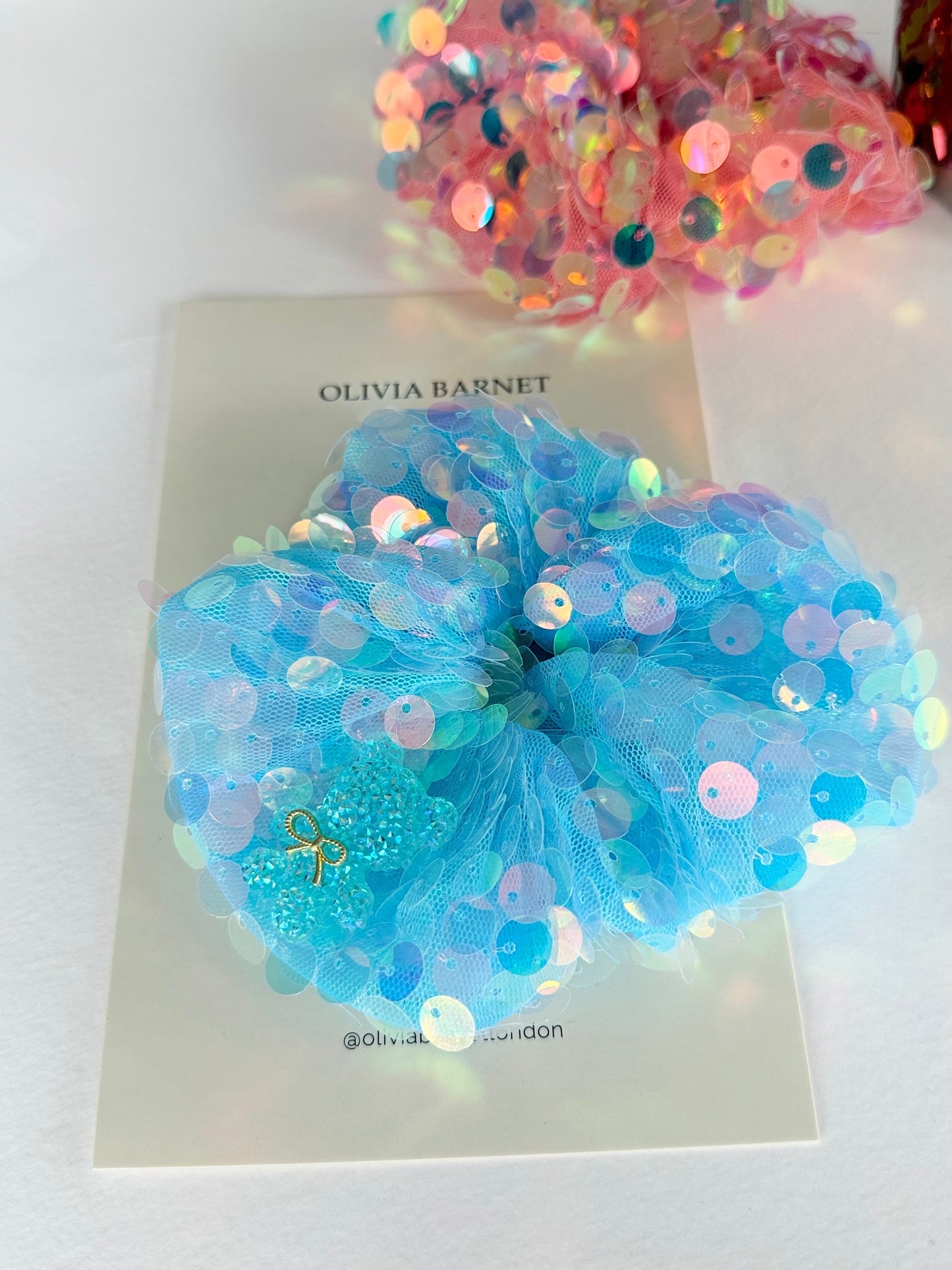 AQUA SHIMMER SCRUNCHIE