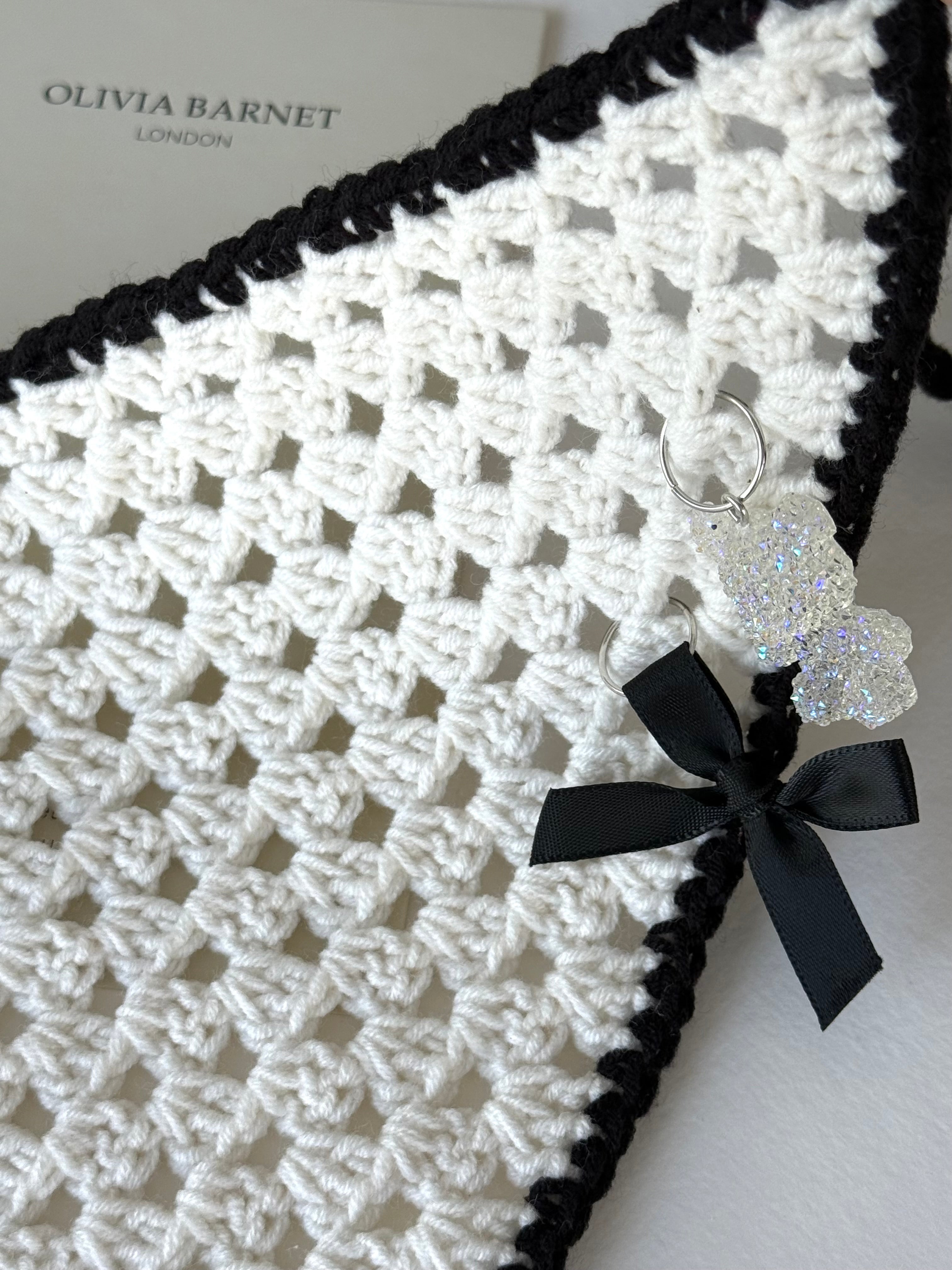 OXFORD CROCHET BANDANA - CHARM EDITION