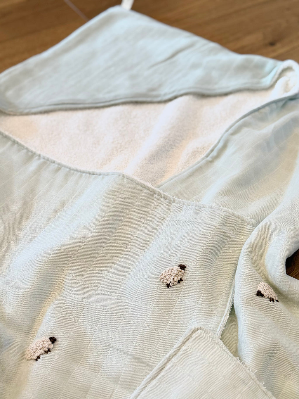 MINT LAMB BANYO HAVLUSU