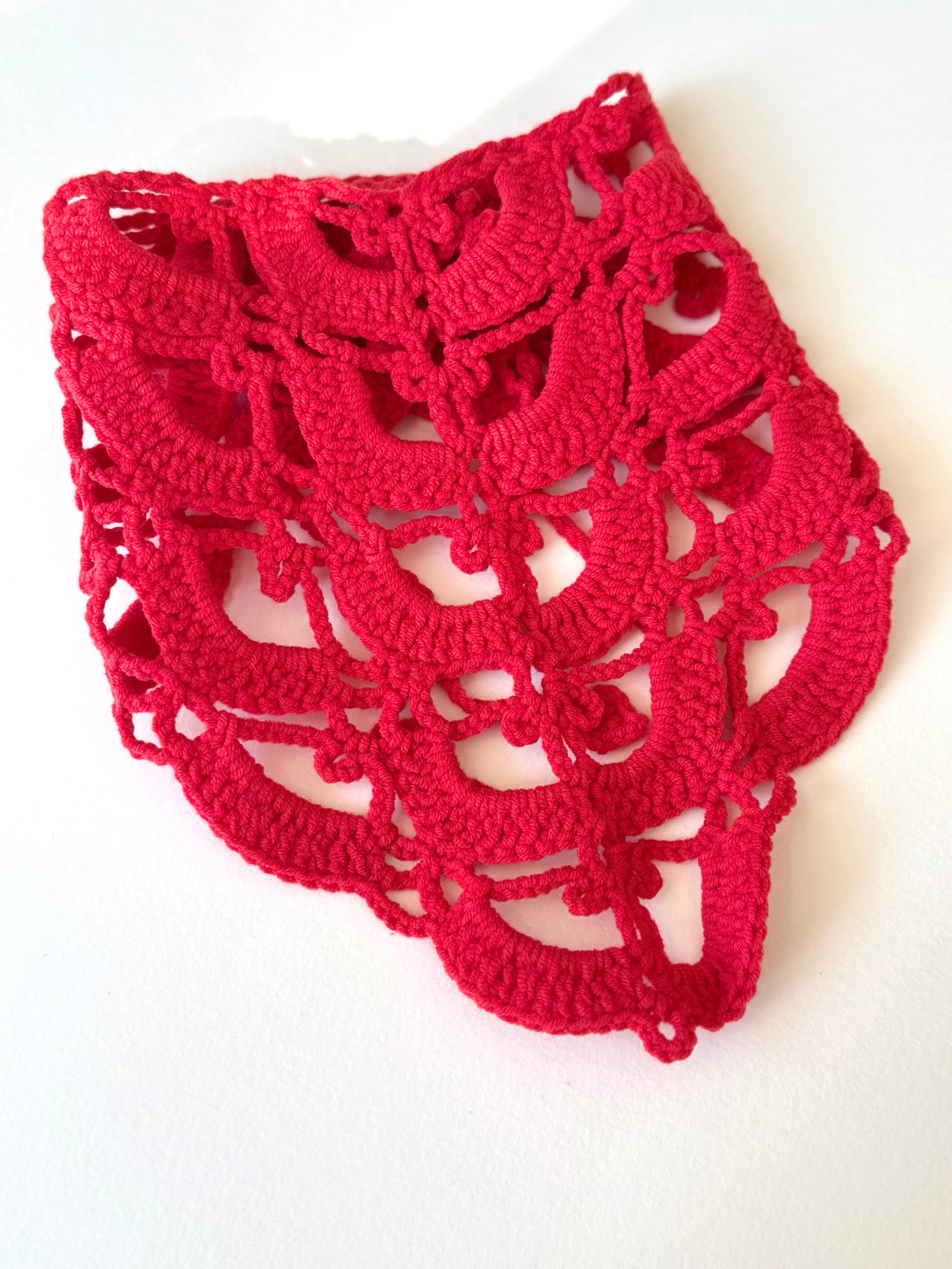 ROUGE CROCHET BANDANA