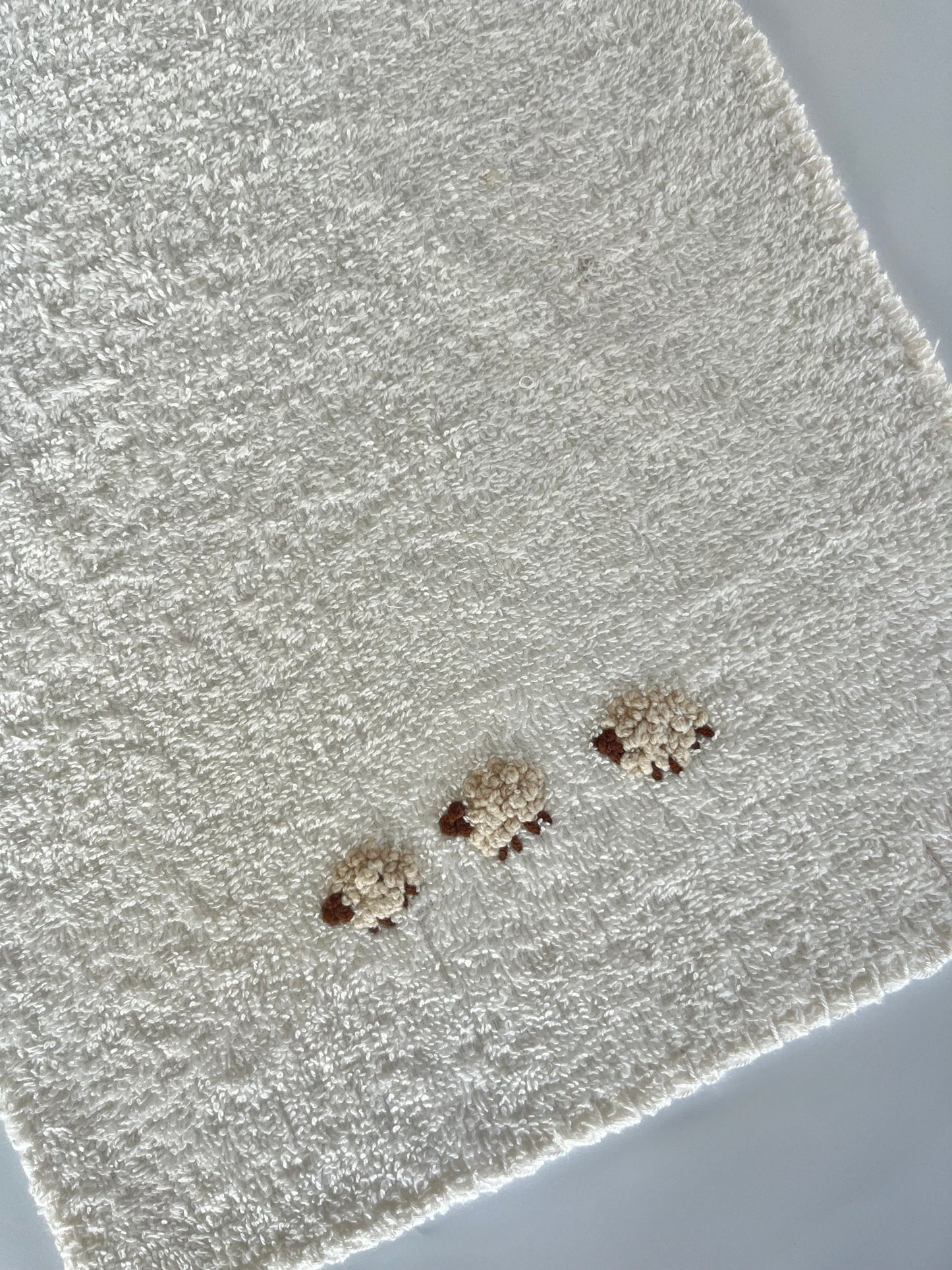 BLUSH LAMB BANYO SETİ
