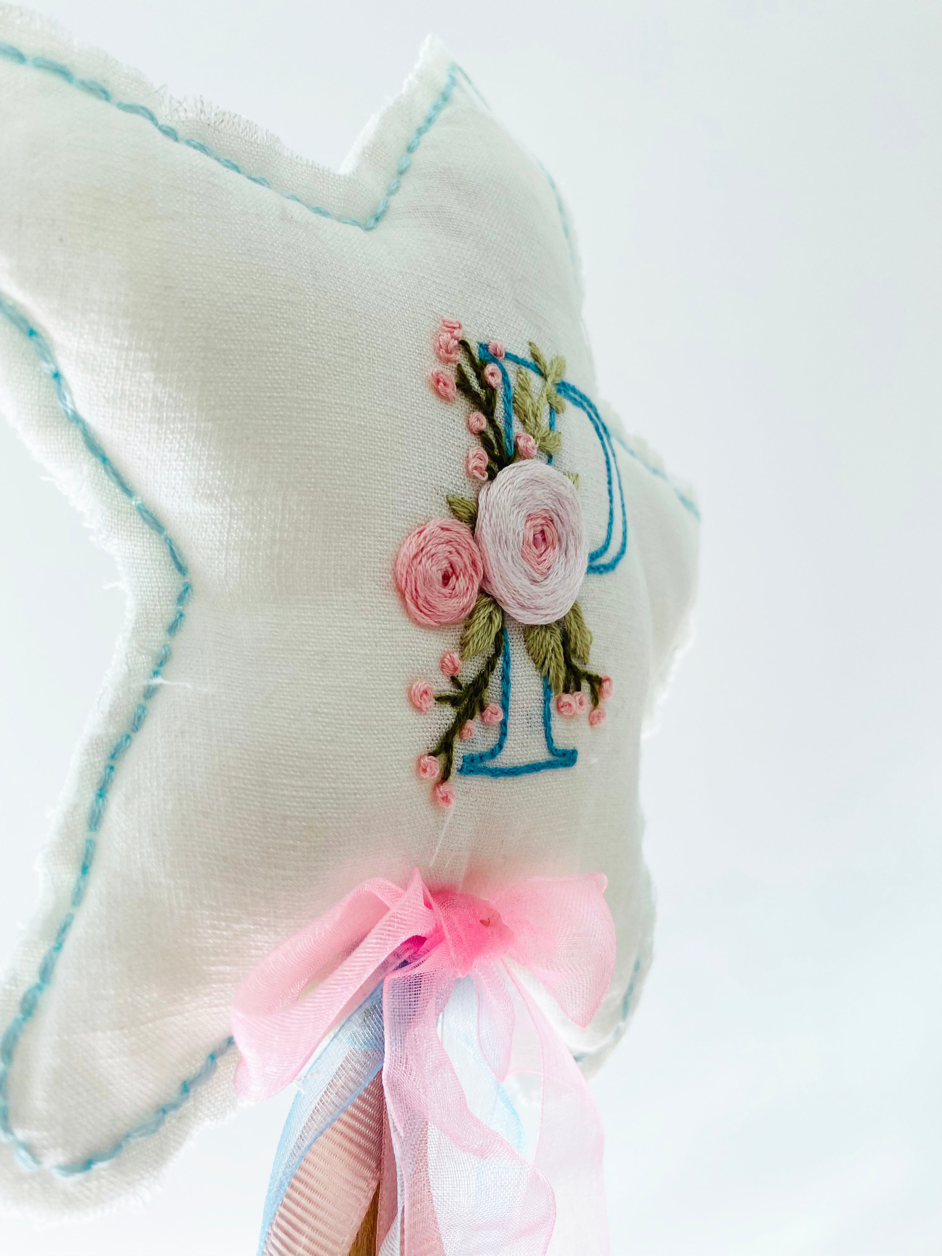 Custom Letter - Fairy Wand (Ecru) 