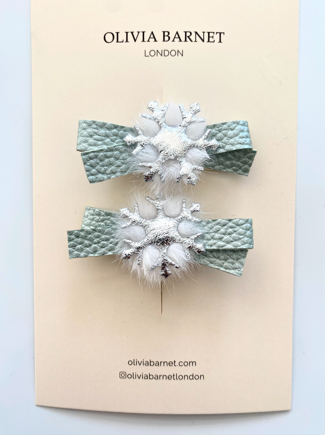 ICY MINT POM SAÇ KLİPSİ